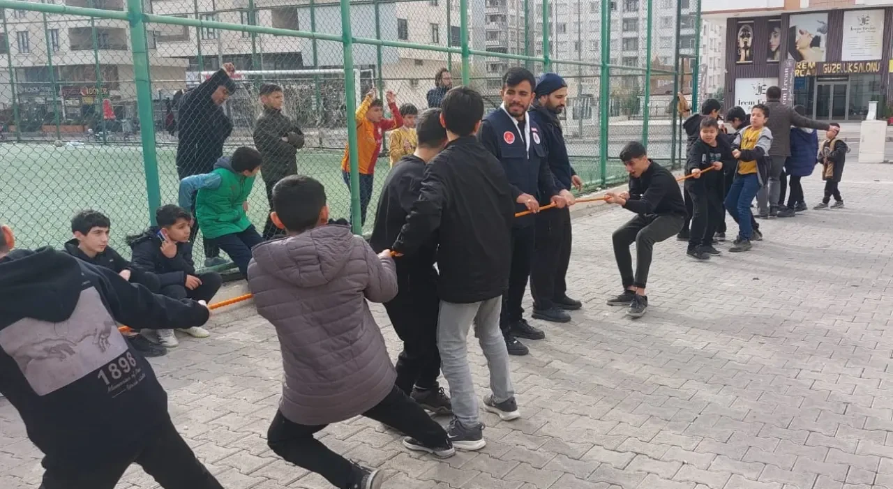 Öğrenciler Ara Tatilini Dolu Dolu Geçiriyor 2