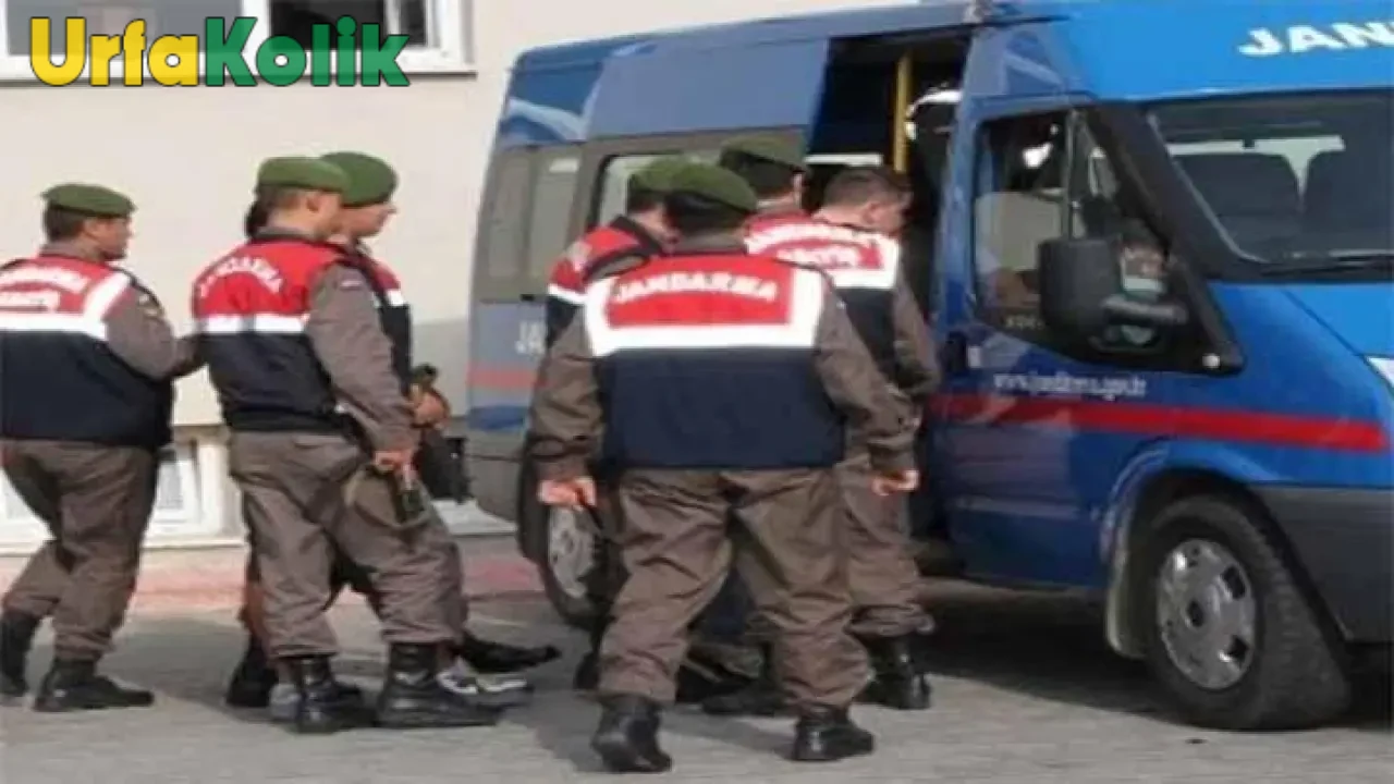 10 yıl boyunca cinayet suçundan kaçan şüpheli nihayet yakalandı, polis operasyonu başarıyla sonuçlandı!